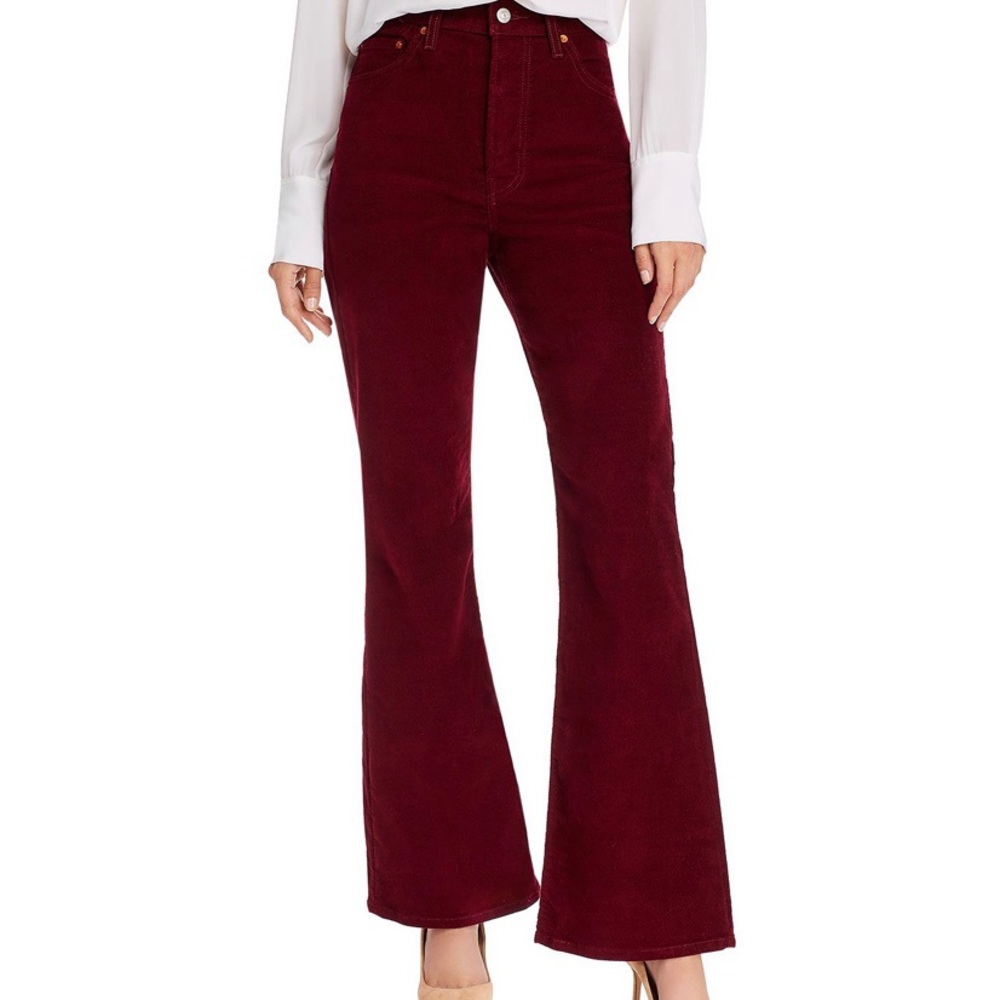 Levi’s Ribcage Flare Jeans in Shiraz